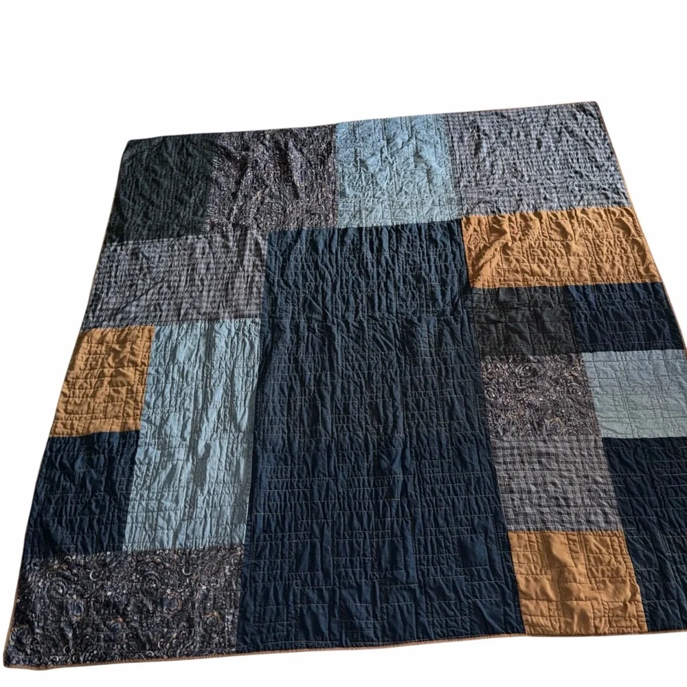 Donna Sharp Blue, Denim, Paisley, Tan Patchwork Quilt Size 87x89